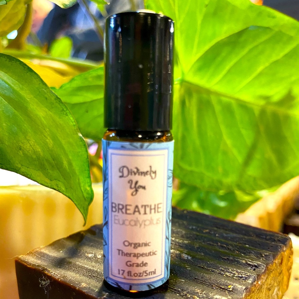 Eucalyptus Roll-on with Jojoba oil (organic and therapeutic grade)
